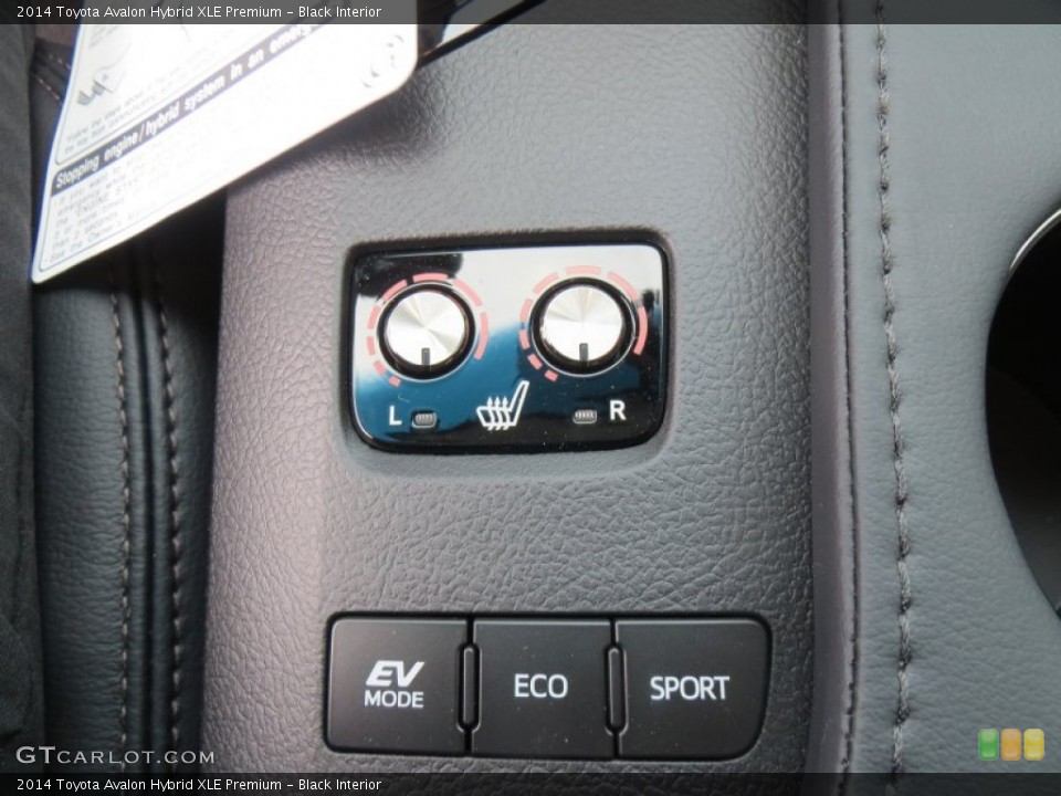 Black Interior Controls for the 2014 Toyota Avalon Hybrid XLE Premium #88221177