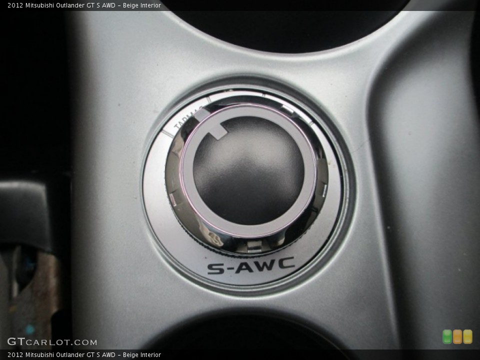 Beige Interior Controls for the 2012 Mitsubishi Outlander GT S AWD #88226559