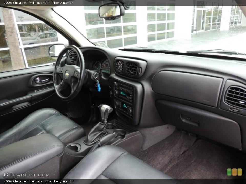 Ebony Interior Dashboard for the 2006 Chevrolet TrailBlazer LT #88258481