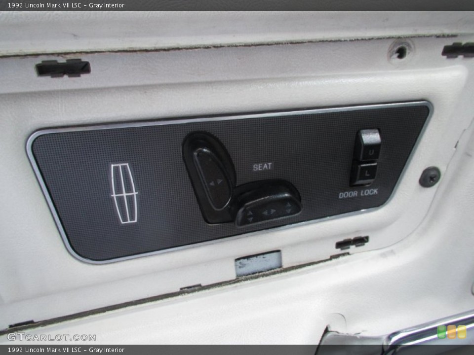 Gray Interior Controls for the 1992 Lincoln Mark VII LSC #88271873