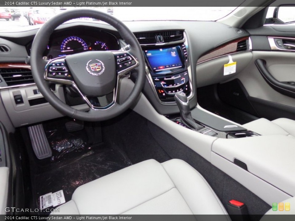 Light Platinum/Jet Black Interior Photo for the 2014 Cadillac CTS Luxury Sedan AWD #88295568