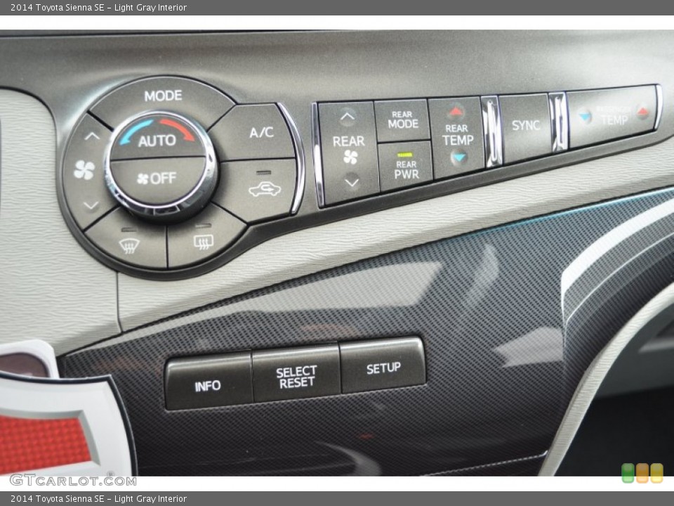 Light Gray Interior Controls for the 2014 Toyota Sienna SE #88315804