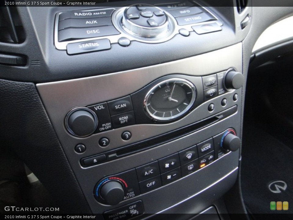 Graphite Interior Controls for the 2010 Infiniti G 37 S Sport Coupe #88325662