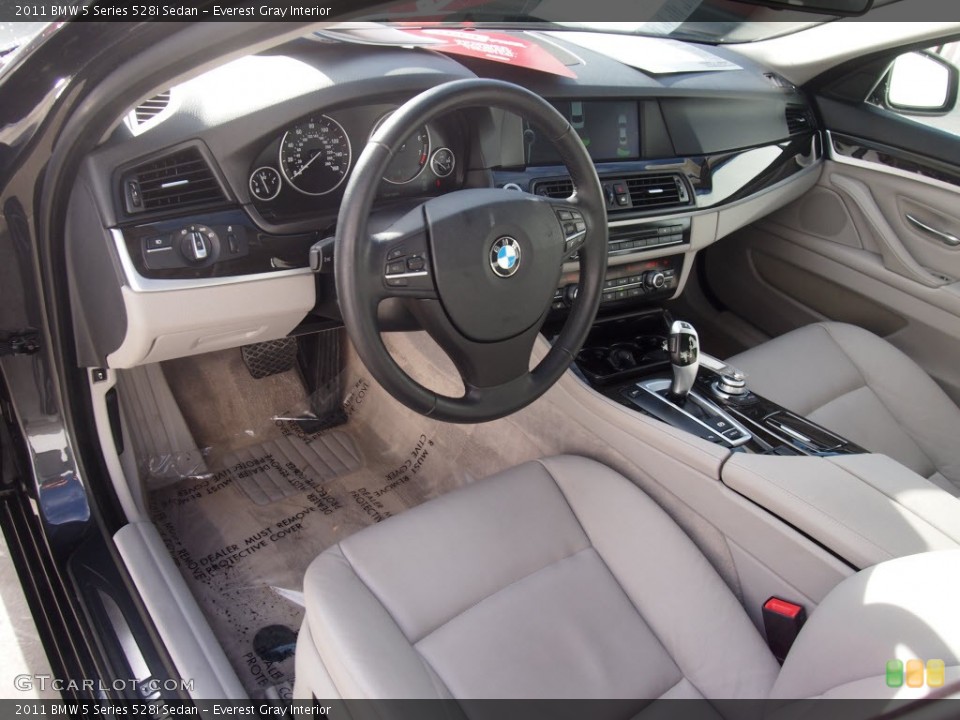 Everest Gray 2011 BMW 5 Series Interiors