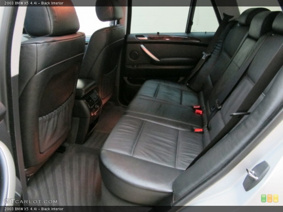 Black Interior Rear Seat for the 2003 BMW X5 4.4i #88347016