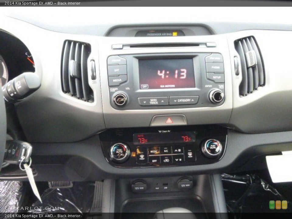 Black Interior Controls for the 2014 Kia Sportage EX AWD #88351511