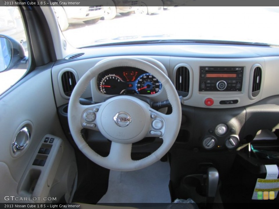 Light Gray Interior Dashboard for the 2013 Nissan Cube 1.8 S #88360493
