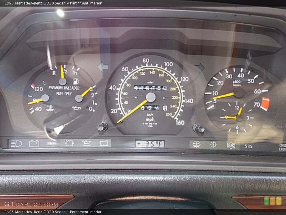 Parchment Interior Gauges for the 1995 Mercedes-Benz E 320 Sedan #88380614