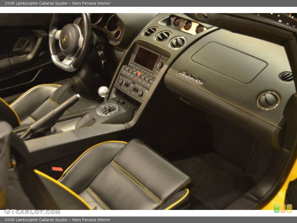 Nero Perseus Interior Photo for the 2008 Lamborghini Gallardo Spyder #88415901