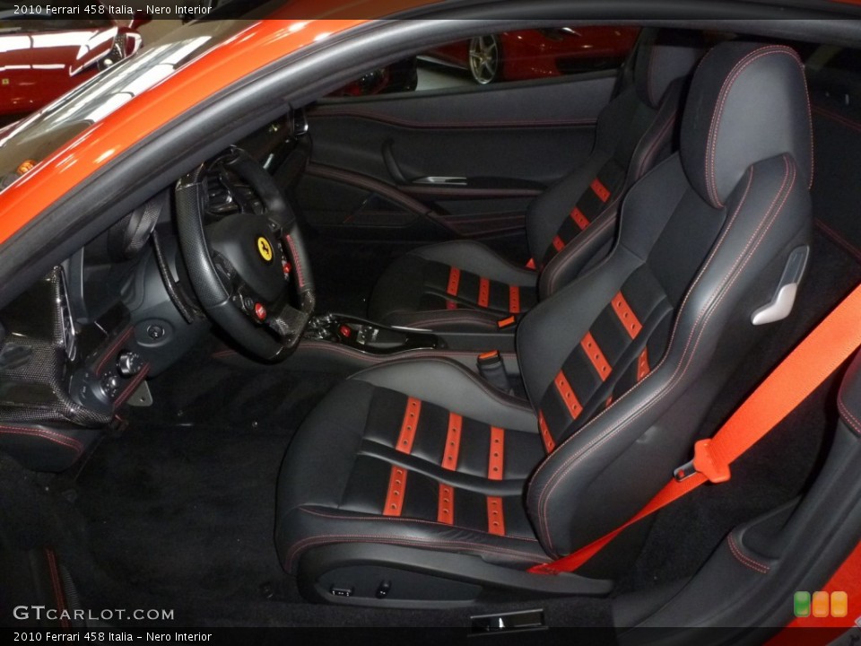 Nero Interior Photo for the 2010 Ferrari 458 Italia #88437723