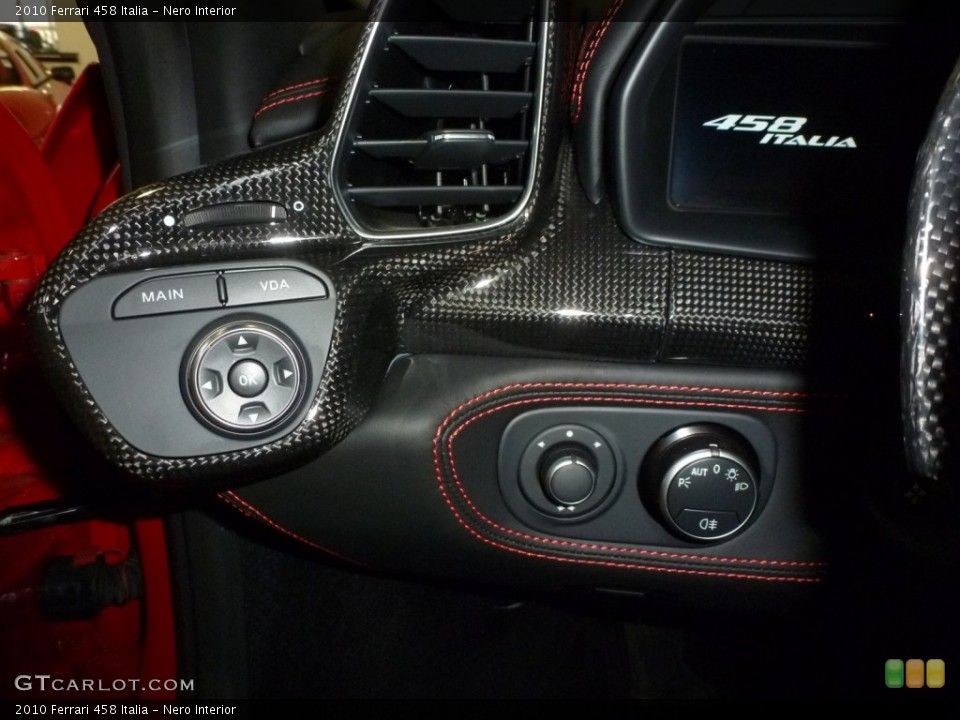 Nero Interior Controls for the 2010 Ferrari 458 Italia #88438008