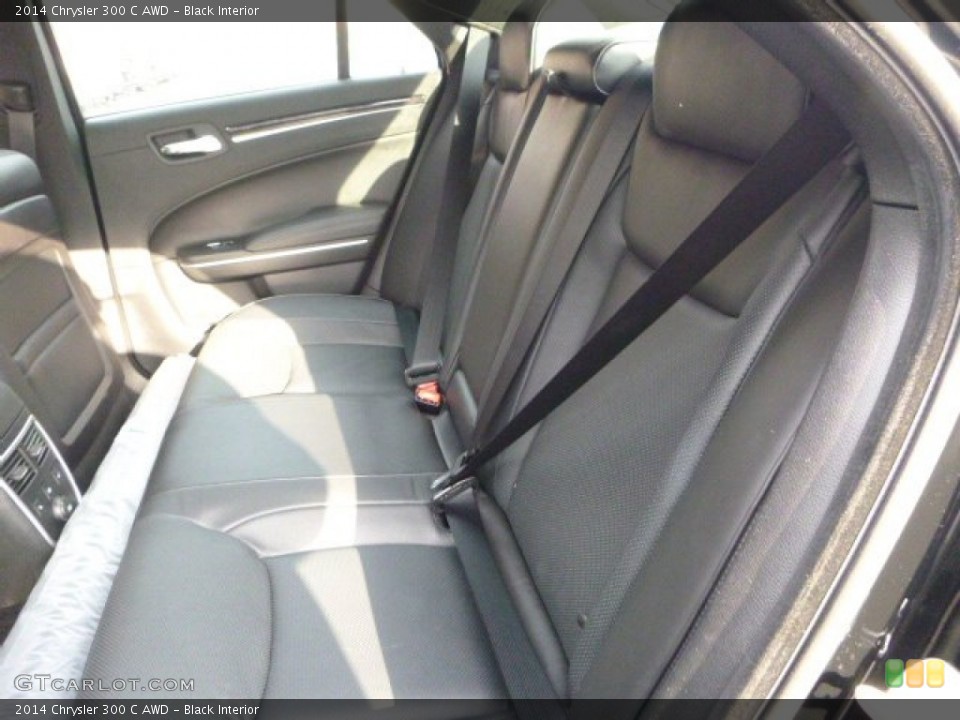 Black Interior Rear Seat for the 2014 Chrysler 300 C AWD #88487046