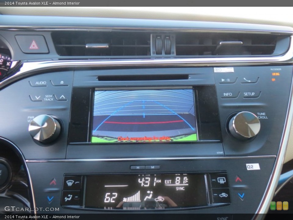Almond Interior Controls for the 2014 Toyota Avalon XLE #88489182