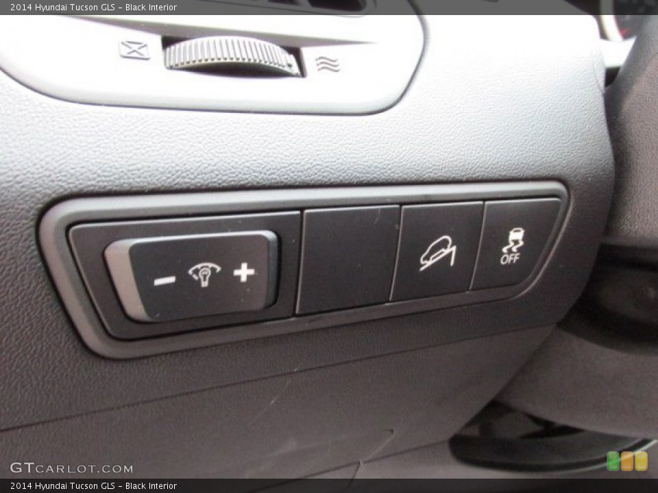 Black Interior Controls for the 2014 Hyundai Tucson GLS #88489971