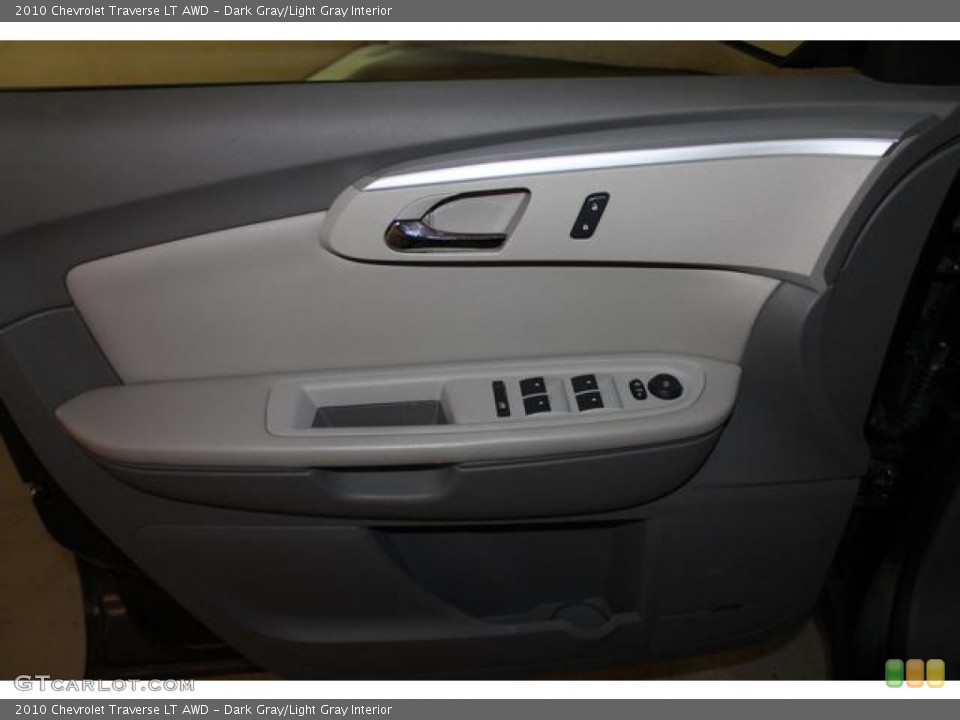 Dark Gray/Light Gray Interior Door Panel for the 2010 Chevrolet Traverse LT AWD #88519647