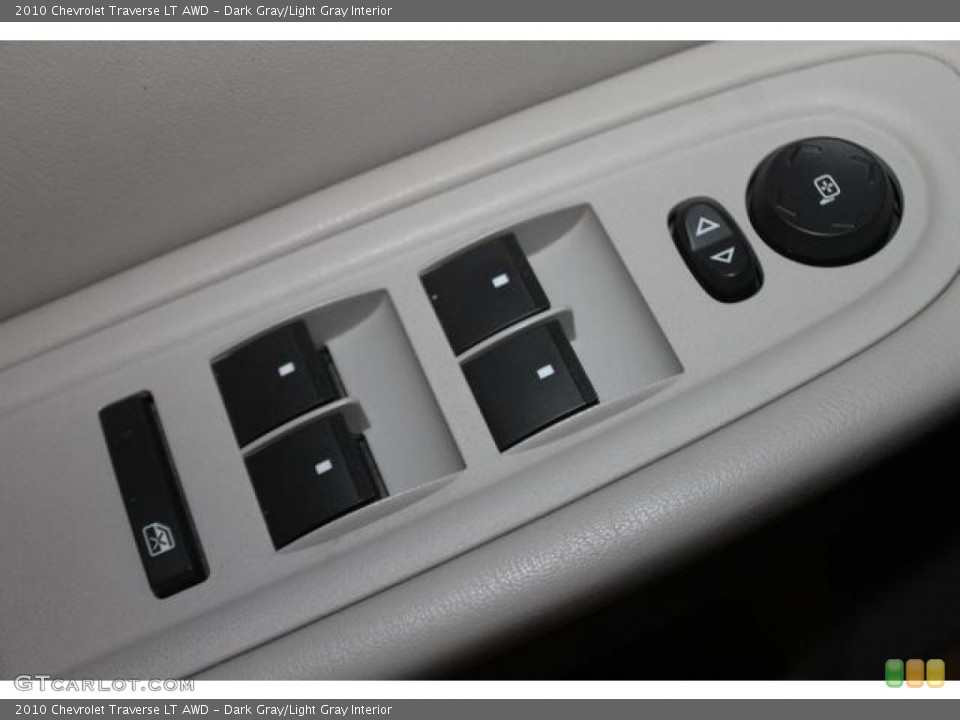 Dark Gray/Light Gray Interior Controls for the 2010 Chevrolet Traverse LT AWD #88519697