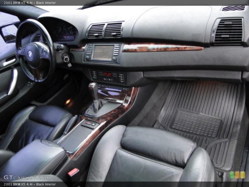 Black Interior Photo for the 2001 BMW X5 4.4i #88545356