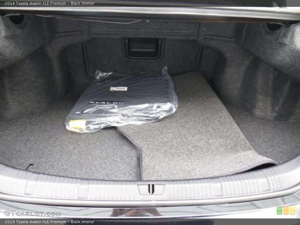 Black Interior Trunk for the 2014 Toyota Avalon XLE Premium #88548695