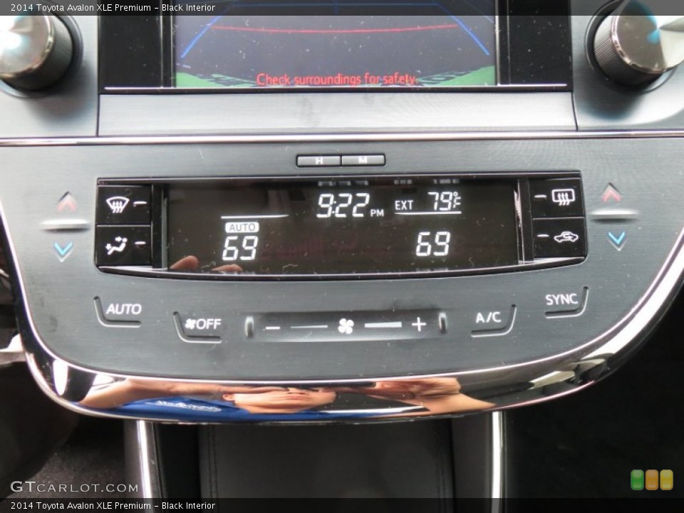 Black Interior Controls for the 2014 Toyota Avalon XLE Premium #88548929
