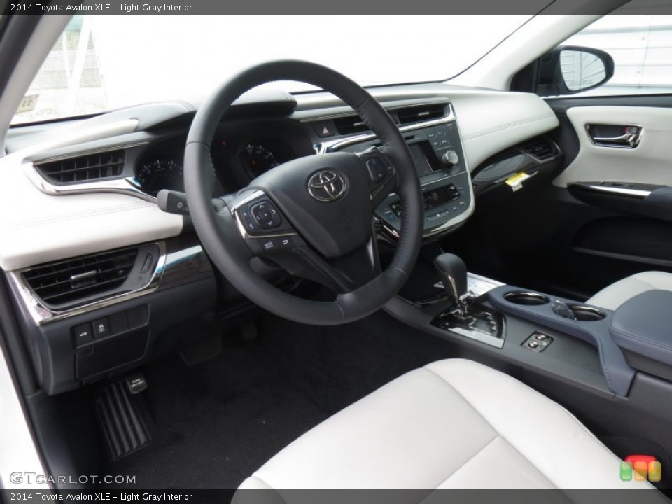 Light Gray Interior Prime Interior for the 2014 Toyota Avalon XLE #88551479