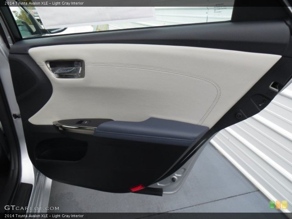 Light Gray Interior Door Panel for the 2014 Toyota Avalon XLE #88552217