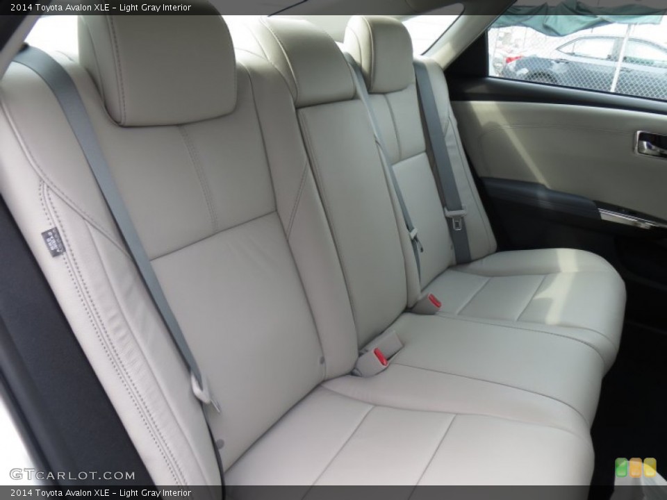 Light Gray Interior Rear Seat for the 2014 Toyota Avalon XLE #88552241
