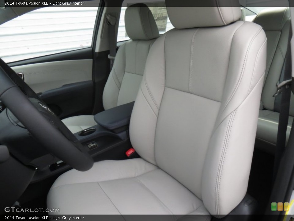 Light Gray Interior Front Seat for the 2014 Toyota Avalon XLE #88552346