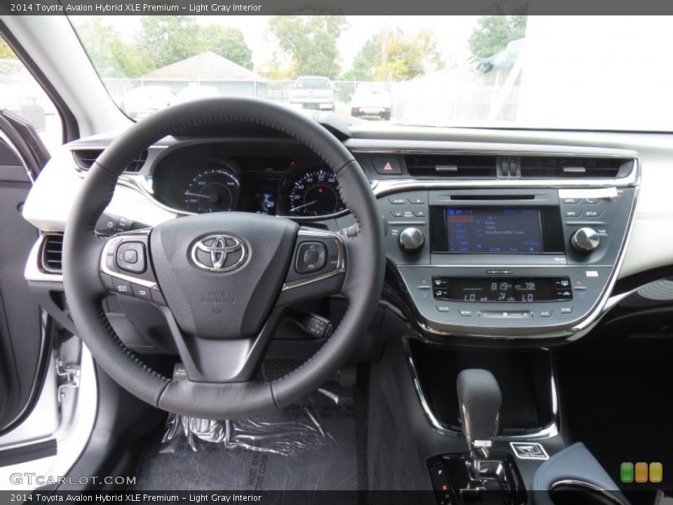 Light Gray Interior Dashboard for the 2014 Toyota Avalon Hybrid XLE Premium #88553252