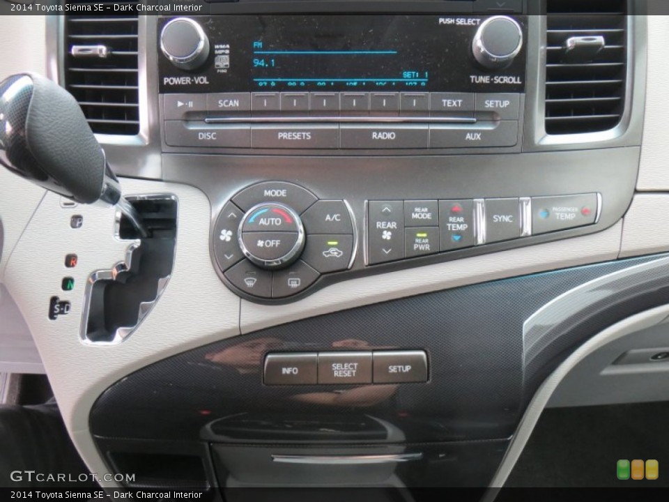 Dark Charcoal Interior Controls for the 2014 Toyota Sienna SE #88554984