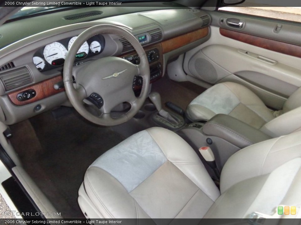 Light Taupe 2006 Chrysler Sebring Interiors