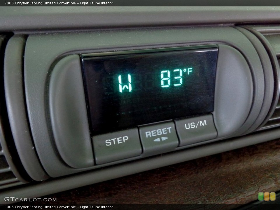 Light Taupe Interior Controls for the 2006 Chrysler Sebring Limited Convertible #88588297