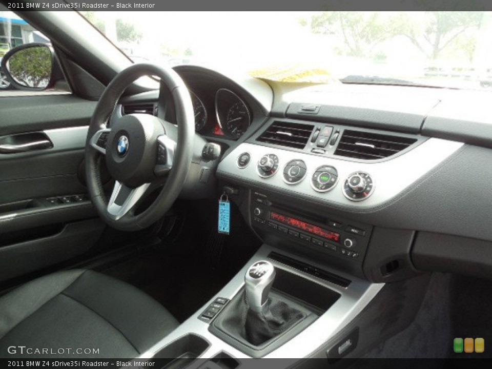 Black Interior Dashboard for the 2011 BMW Z4 sDrive35i Roadster #88589422