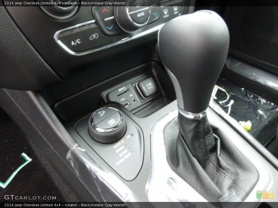 Iceland - Black/Iceland Gray Interior Transmission for the 2014 Jeep Cherokee Limited 4x4 #88592290