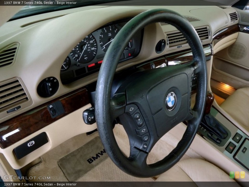 Beige Interior Steering Wheel for the 1997 BMW 7 Series 740iL Sedan #88599910