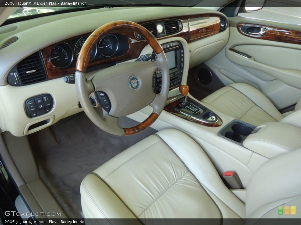 Barley Interior Photo for the 2006 Jaguar XJ Vanden Plas #88609528