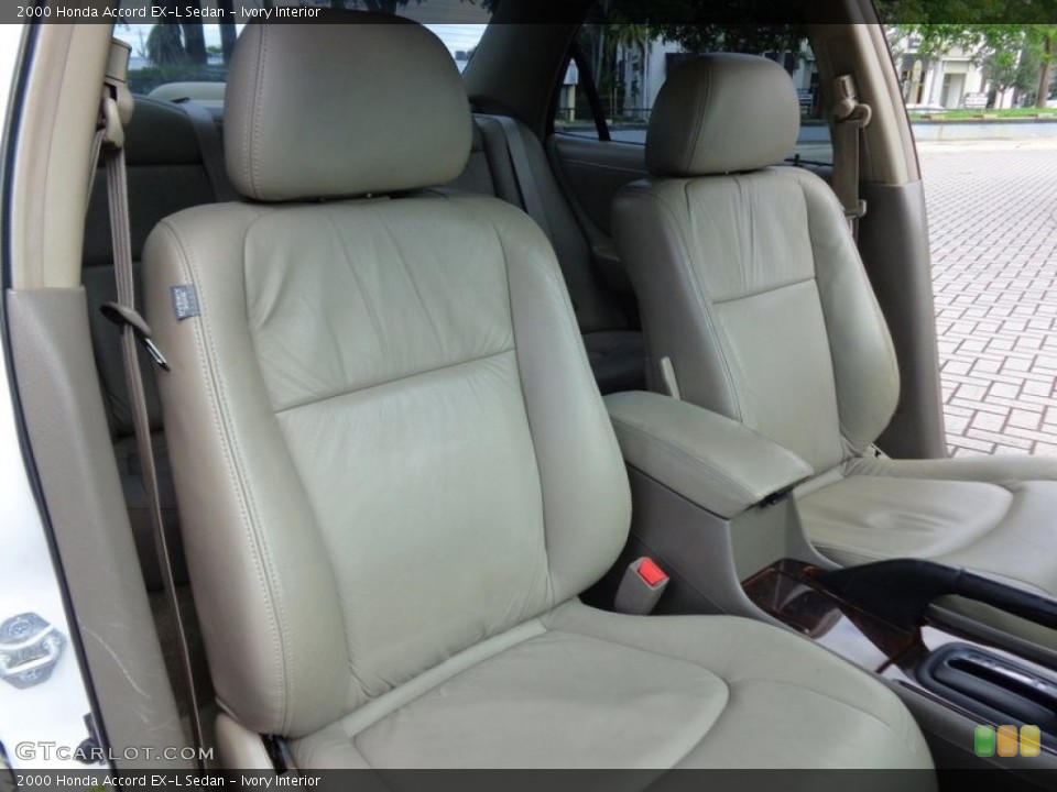 Ivory Interior Front Seat for the 2000 Honda Accord EX-L Sedan #88622155