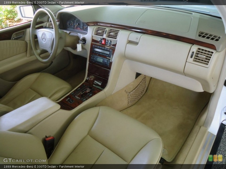 Parchment Interior Photo for the 1999 Mercedes-Benz E 300TD Sedan #88623313