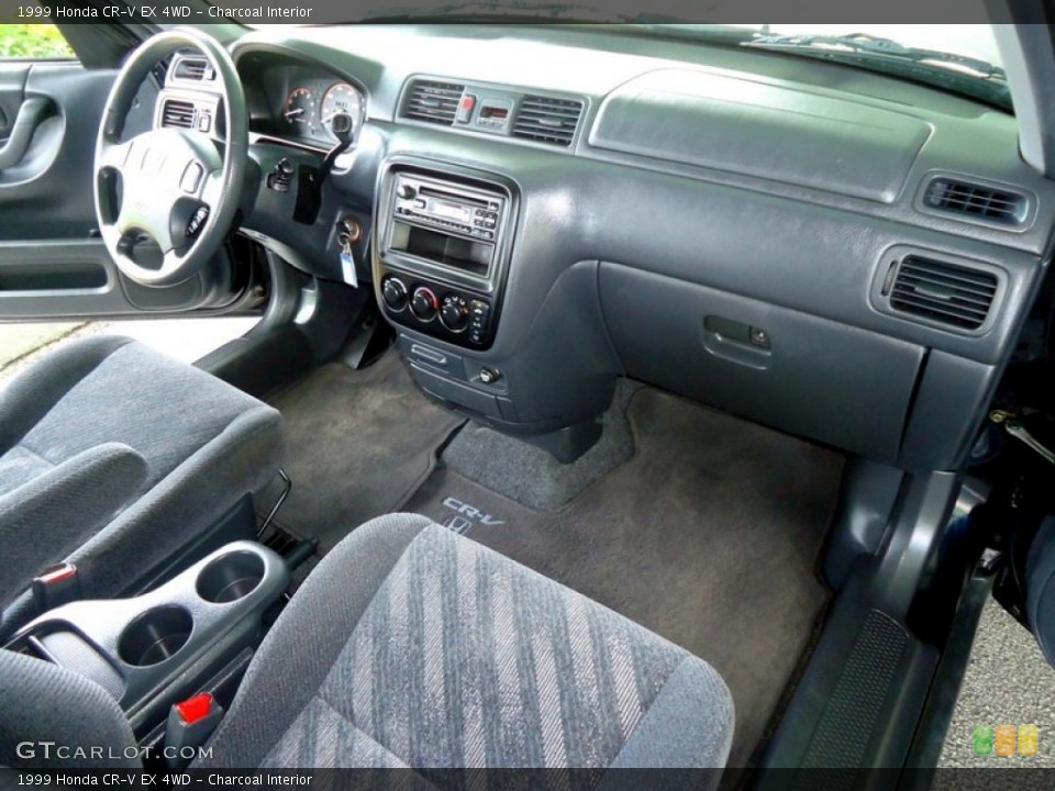 Charcoal Interior Dashboard for the 1999 Honda CR-V EX 4WD #88623649