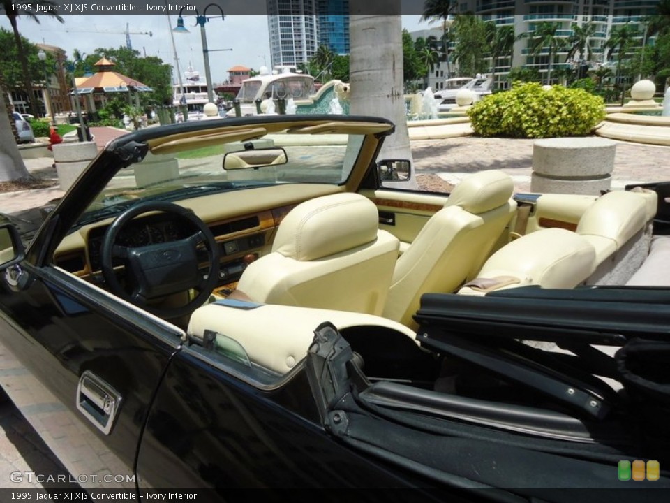 Ivory Interior Photo for the 1995 Jaguar XJ XJS Convertible #88634908