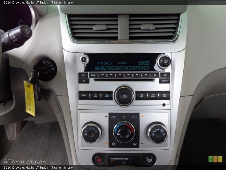 Titanium Interior Controls for the 2010 Chevrolet Malibu LT Sedan #88635670
