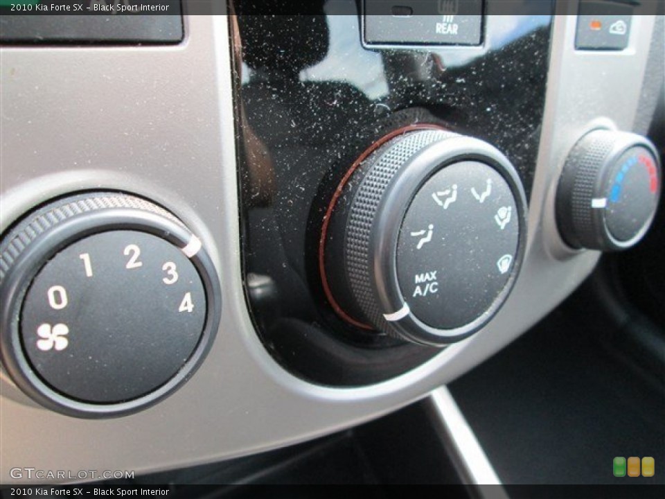 Black Sport Interior Controls for the 2010 Kia Forte SX #88652371