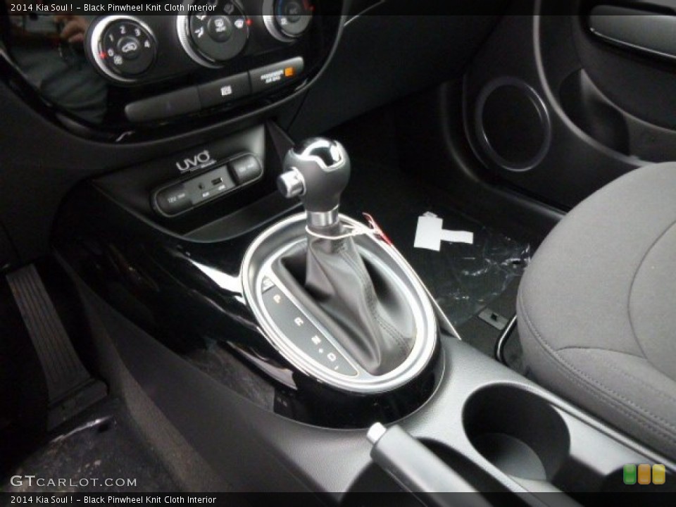 Black Pinwheel Knit Cloth Interior Transmission for the 2014 Kia Soul ! #88684022