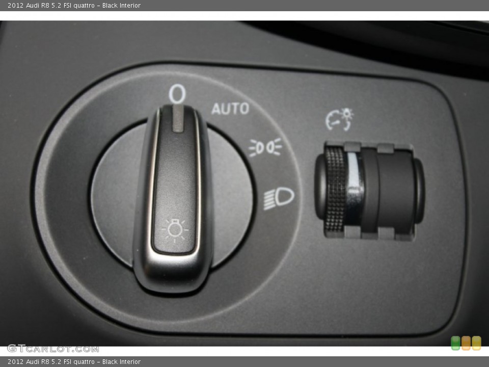 Black Interior Controls for the 2012 Audi R8 5.2 FSI quattro #88685100