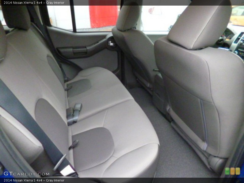Gray Interior Rear Seat for the 2014 Nissan Xterra S 4x4 #88687086