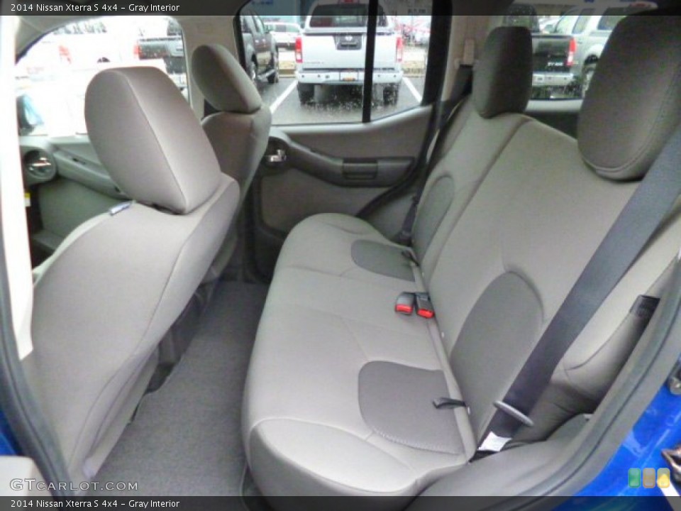 Gray Interior Rear Seat for the 2014 Nissan Xterra S 4x4 #88687121