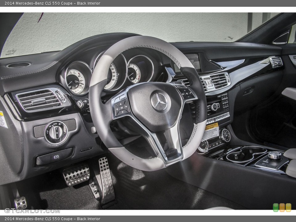 Black Interior Dashboard for the 2014 Mercedes-Benz CLS 550 Coupe #88697155