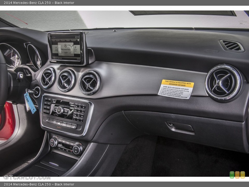 Black Interior Dashboard for the 2014 Mercedes-Benz CLA 250 #88720069