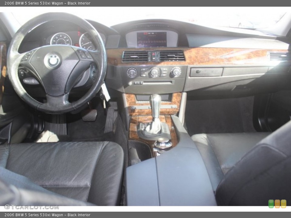 Black Interior Dashboard for the 2006 BMW 5 Series 530xi Wagon #88720471