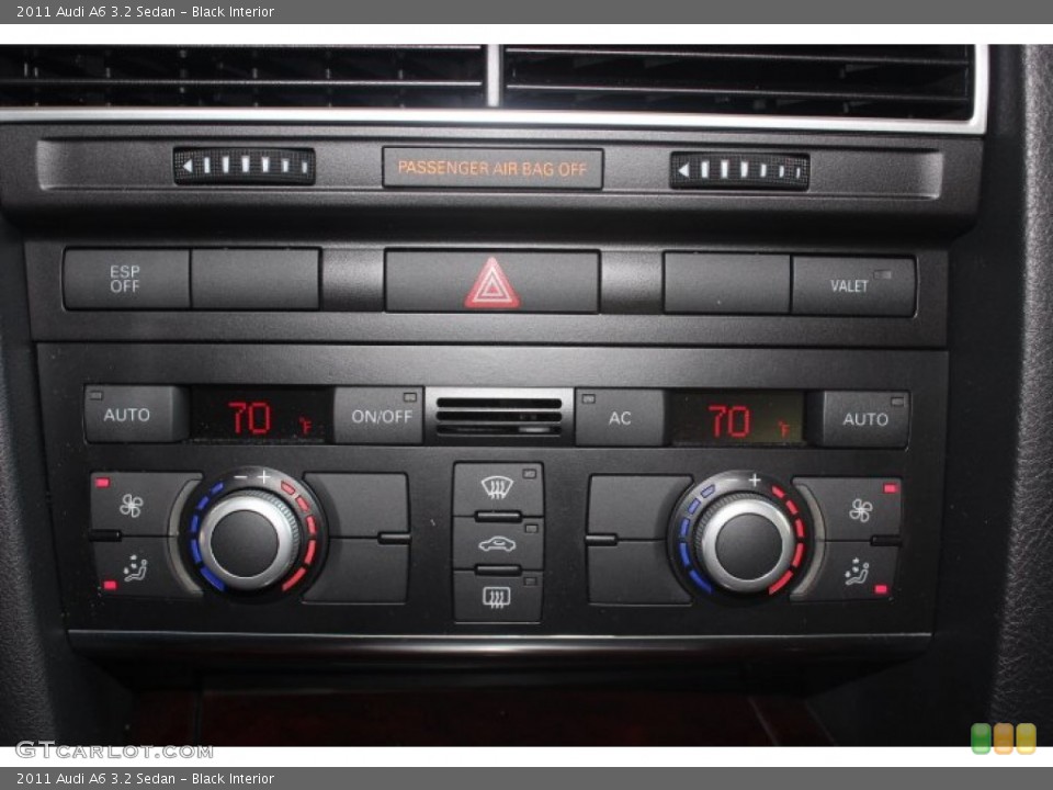 Black Interior Controls for the 2011 Audi A6 3.2 Sedan #88721686