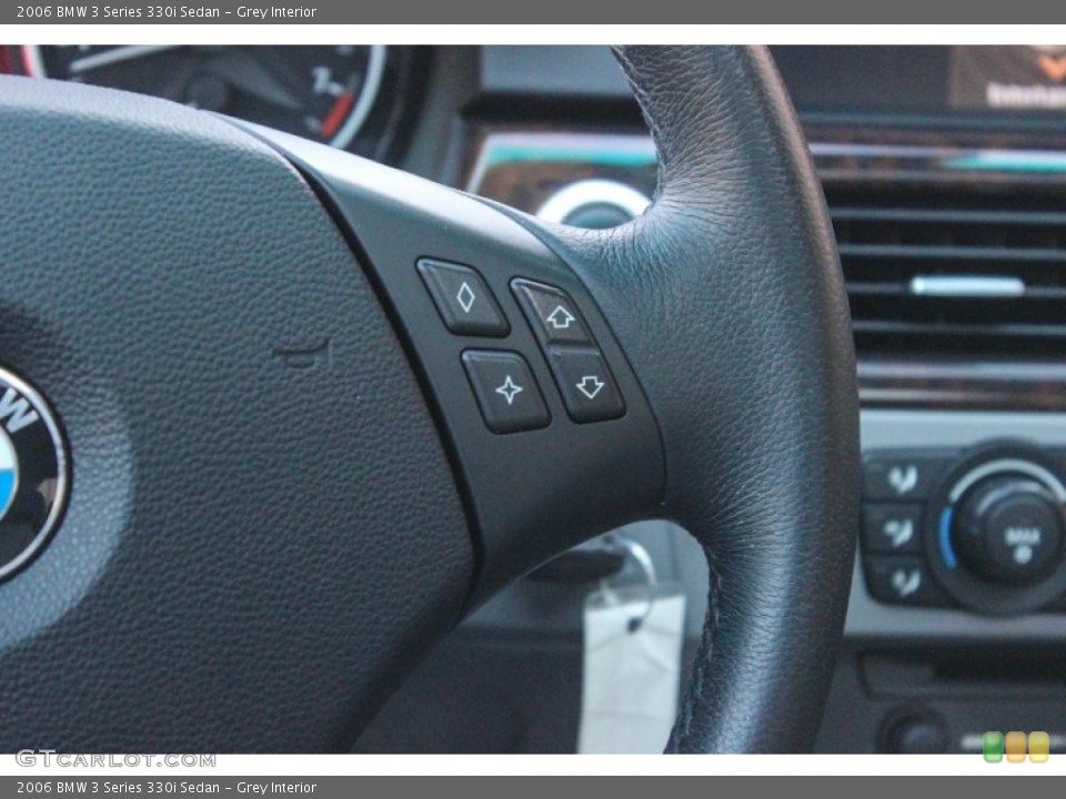 Grey Interior Controls for the 2006 BMW 3 Series 330i Sedan #88755990